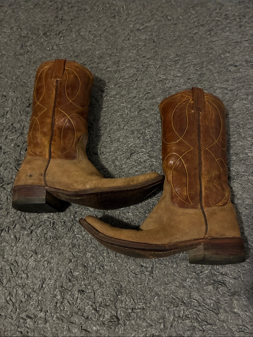Brown vintage acme cowboy boots